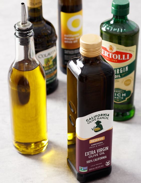 Chuan bi dau olive lam xa phong
